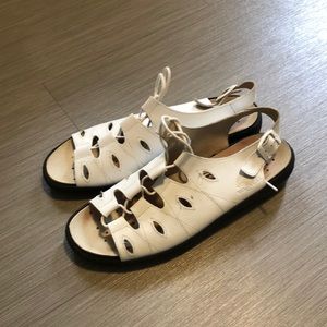 Volks walkers sandals